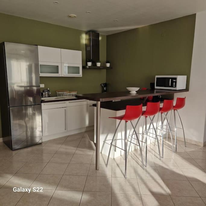 Spacieux T3 Lumineux Avec Balneo A 5min De La Gare Appartement *
