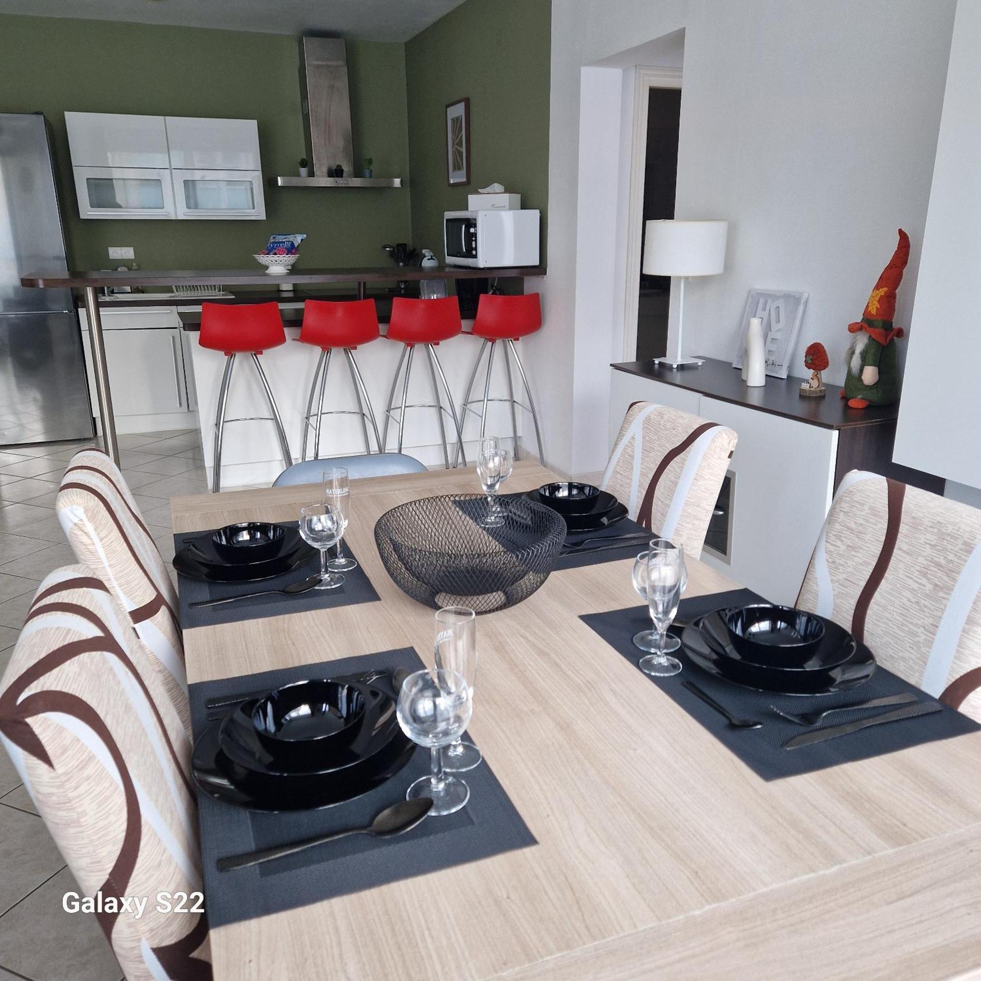 Appartement Spacieux T3 Lumineux Avec Balneo A 5min De La Gare Épinal